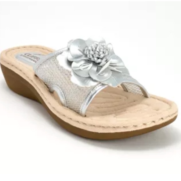 Cliffs by White Mountain Chill Slide sandals silver - 10 - Picture 1 of 11